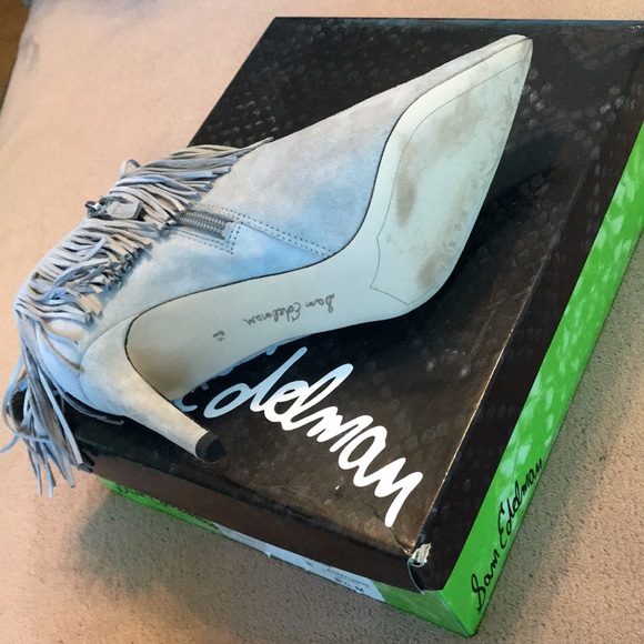 NEW in Box Sam Edelman Gray Suede Fringe Booties. Size 8.5 - Picture 5 of 5